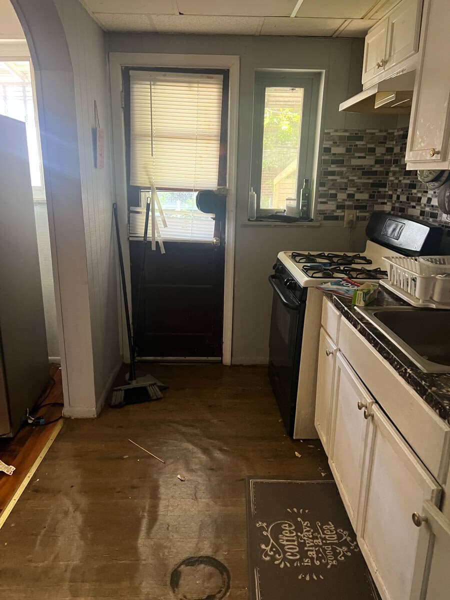 2649 Hobson St – Philadelphia, PA 19142