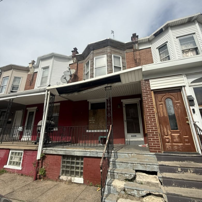 2239 Bonnaffon St – Philadelphia, PA 19142