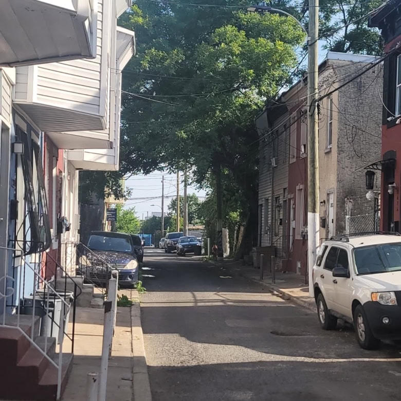 2633 Waterloo St – Philadelphia, PA 19133