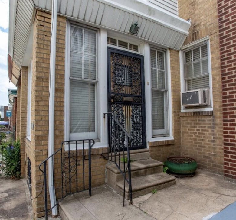 6028 N 16th St – Philadelphia, PA 19141